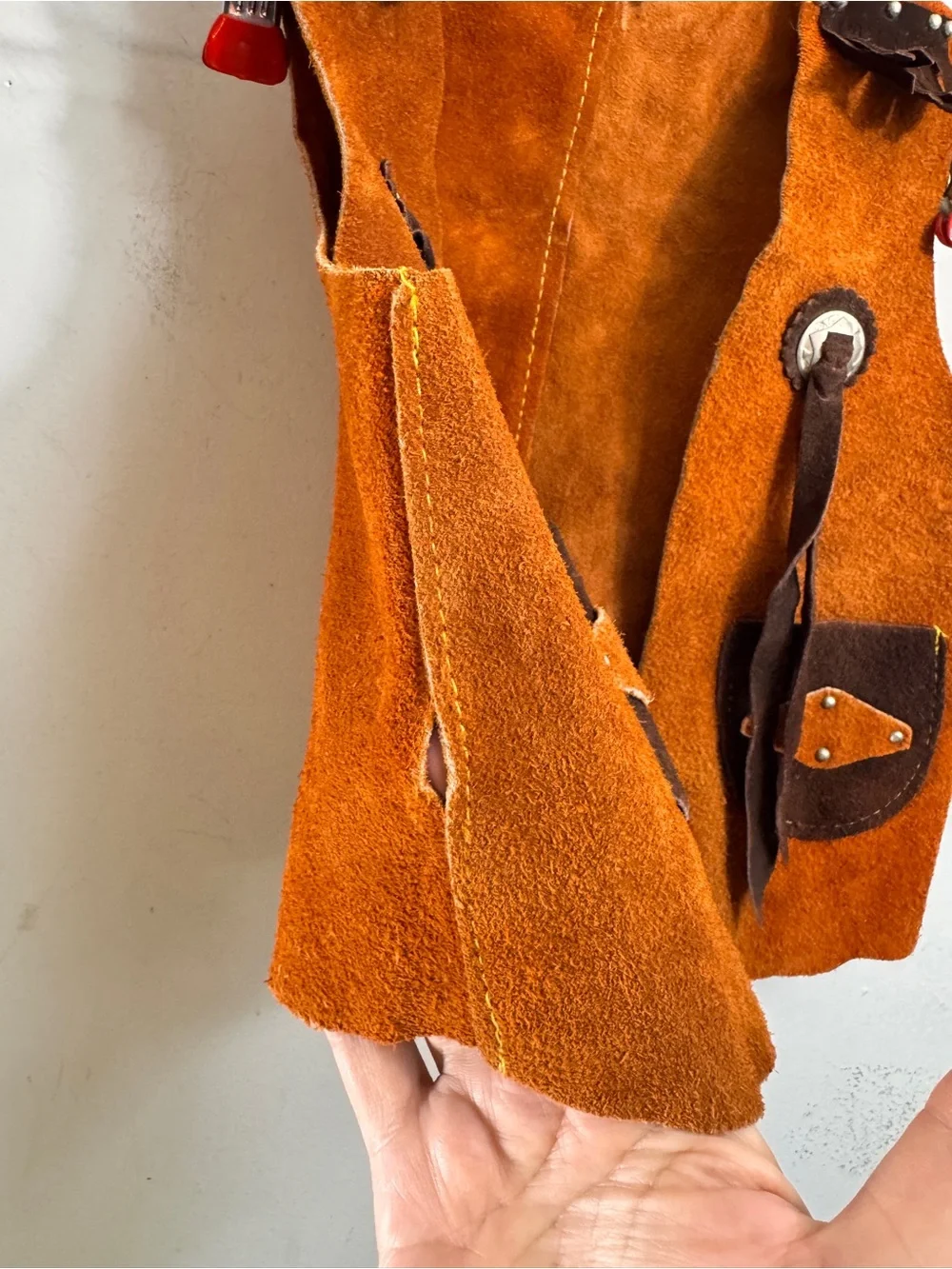 Vintage Childrens Boys Brown Suede Leather Western Vest Conchos Fringe Costume 8